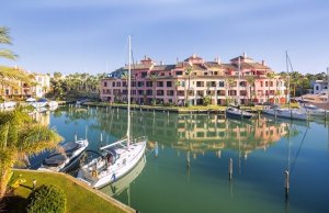 10 x 3.5 Metre Berth/Mooring Sotogrande Marina For Rent