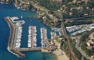 20 x 5.5 Metre Berth/Mooring La Napoule Marina For Sale