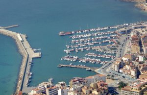 10 x 3.75 Metre Berth/Mooring Ampolla Marina For Sale