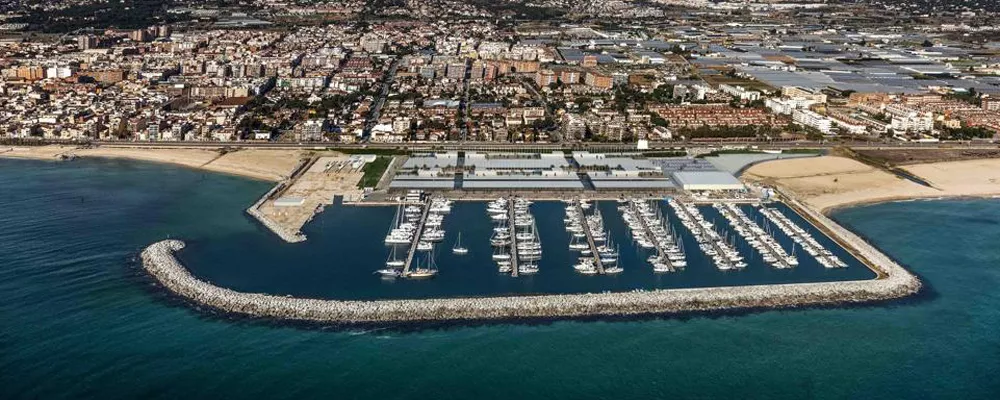 Port Premià de Mar Marina - Marina Berths / Moorings - Marina berths for...